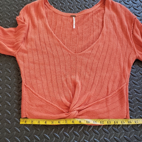 Free People Got Me Twisted V-neck Sweater Top Rusty Orange Size M - Picture 14 of 15